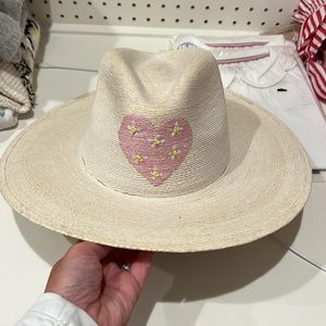 Corazon playero hat